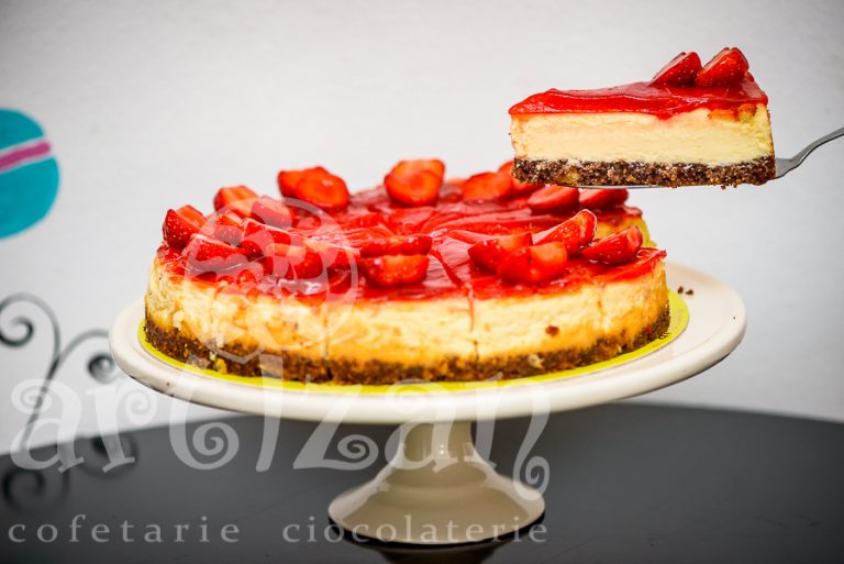 Cheesecake cu căpșuni – Editie Limitata