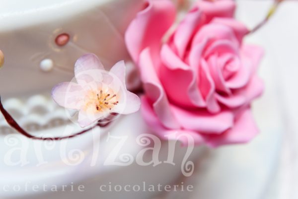Tort de nunta "Summer Bloom" - imagine 4