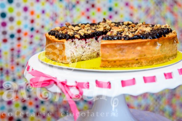 Cheesecake cu nuci și afine - imagine 5