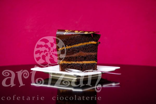 Tort Fantastic de Ciocolată (fără gluten) - imagine 7