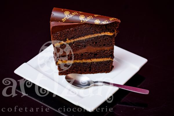 Tort Fantastic de Ciocolată (fără gluten) - imagine 8