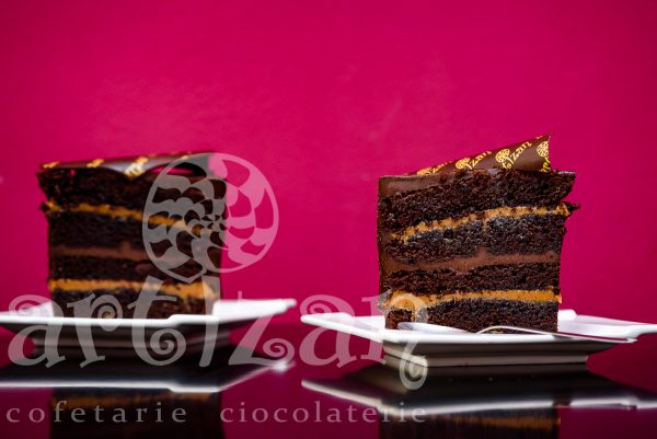 Tort Fantastic de Ciocolată (fără gluten) - imagine 4