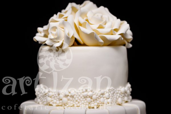 Tort de Nunta "All White" - imagine 4