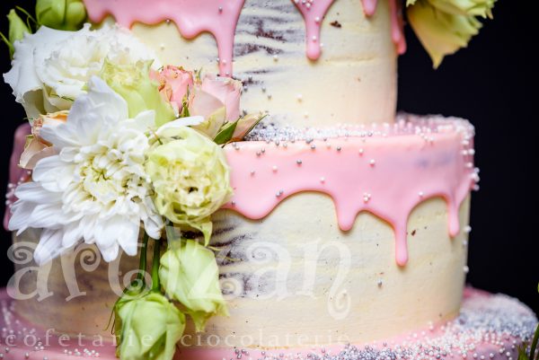 Tort de Nunta "Naked Glaze" - imagine 4