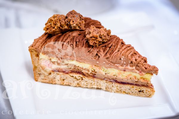 Tarta cu zmeura, nuci, cafea si ciocolata - imagine 3