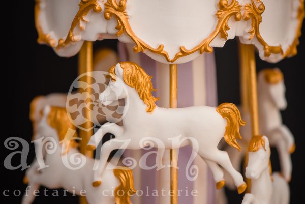 Tort Aniversar "Carusel" - imagine 5