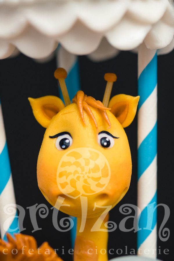 Tort de Botez "Tudor" - imagine 5