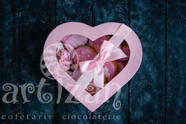 Cutie cadou cu turtă dulce