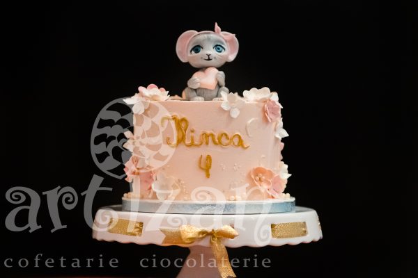 Tort Aniversar "Ilinca"