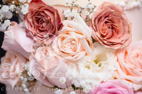 Tort de Nunta "Rose Affair" - imagine 3