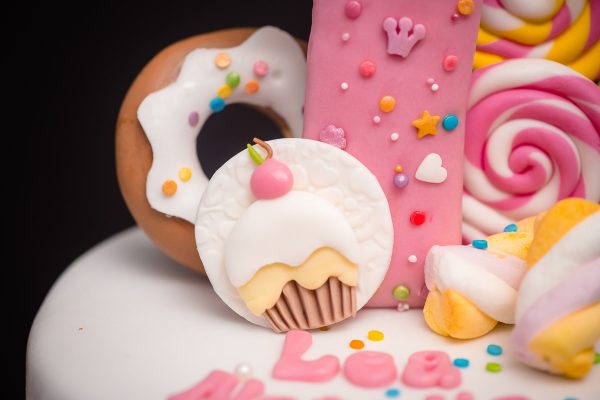 Tort aniversar "Candyland" - imagine 8