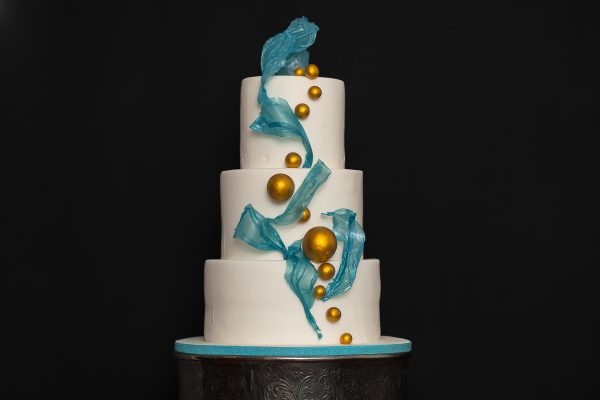 Tort de nunta Azur