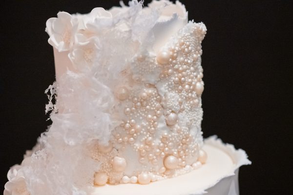 Tort de nunta "Romantic Pearl" - imagine 4