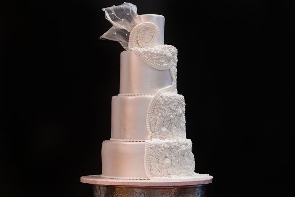 Tort de nunta "White as snow"